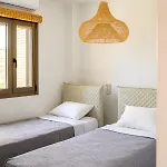 Villa Saint Nicholas - *