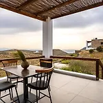 Villa Saint Nicholas - *