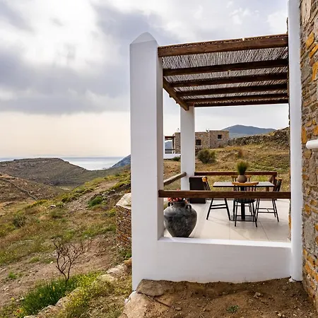 Villa Saint Nicholas - *