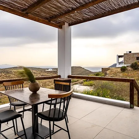 Villa Saint Nicholas - *