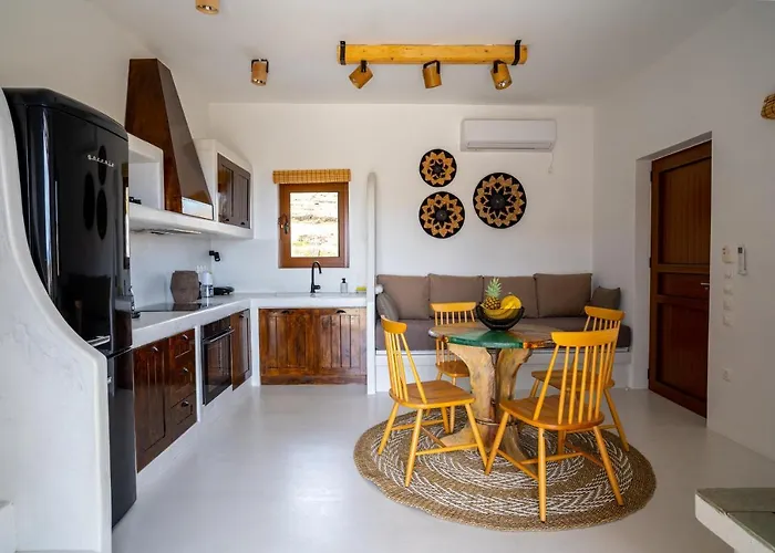 Villa Saint Nicholas - *