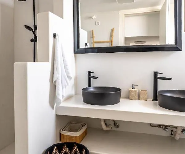 Saint Nicholas - * Kithnos