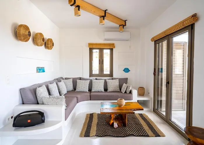 Villa Saint Nicholas - *