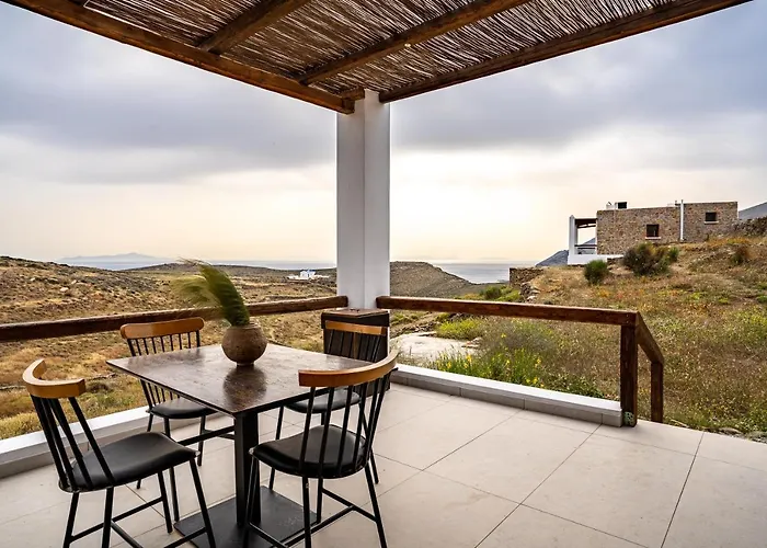 Villa Saint Nicholas - *